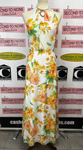 Cargar imagen en el visor de la galería, R&amp;K Floral Maxi Dress (Size 8)
