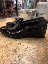 Charger l'image dans la galerie, Browns Couture Black Bow Loafers (Size 8 1/2)

