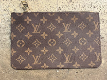 Load image into Gallery viewer, Faux Louis Vuitton Tote &amp; Matching Pouch
