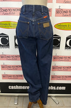 Charger l'image dans la galerie, Wrangler Dark Wash Jeans (Size 7 x 36)

