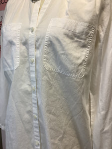 White Button Up (Size PM)