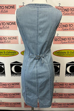 Load image into Gallery viewer, Vintage Light Wash Denim Dress (Size XS)
