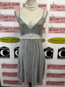 Marilyn Monroe Sleep Dress & Robe (Size L)
