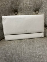 Load image into Gallery viewer, Danier Leather Travel Organizer
