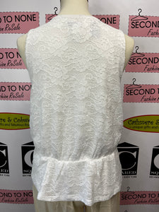 NWT White House Black Market Lace Tank (Size M)