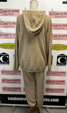 Charger l&#39;image dans la galerie, Saks Fifth Avenue 100% Cashmere Lounge Set (Size M)
