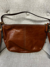 Charger l&#39;image dans la galerie, Fossil &quot;Jolie&quot; Leather Crossbody Bag
