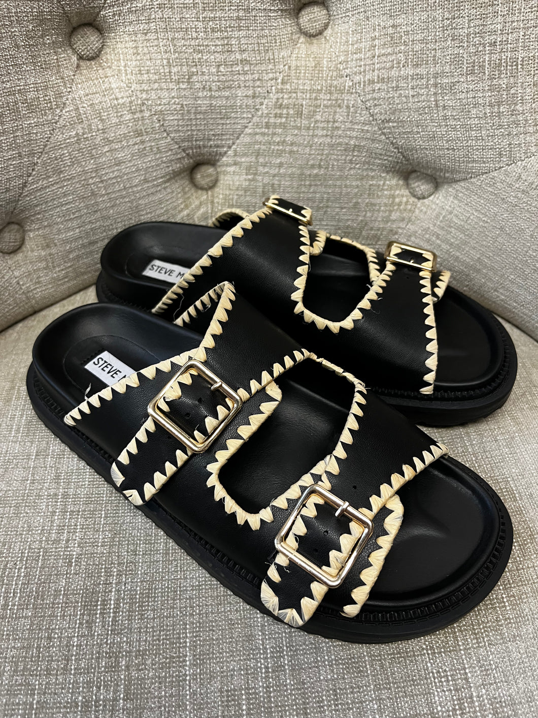 NWT Steve Madden Sandals (Size 9)