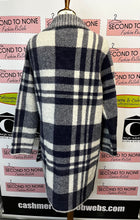 Cargar imagen en el visor de la galería, NVLT Plaid Coat (Size XL)
