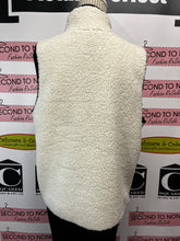 Load image into Gallery viewer, Soft Fluffy White Vest (Size M)

