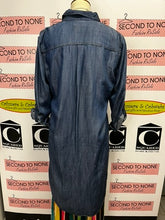 Load image into Gallery viewer, Lord &amp; Taylor Long Denim Top/Dress (Size M)
