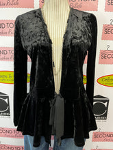 Load image into Gallery viewer, NWT Crushed Velvet Peplum Cover (Size S)
