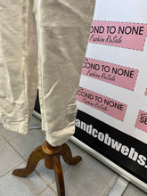 Load image into Gallery viewer, Linen Blend Button Accent Pant Set (Size M)
