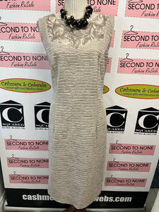 NWT Maya Brooke Sequin Accent Dress Set (Size 14)
