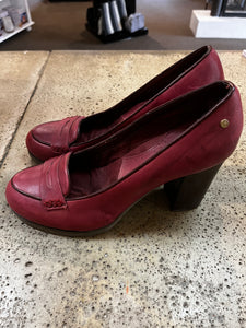 G.H.Bass & Co Heeled Kaylin Loafers (Size 10)