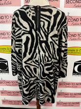 Cargar imagen en el visor de la galería, Zebra Print Tunic (Size 2X)
