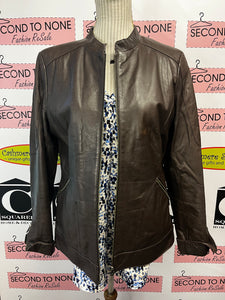 NWT Jones New York Printed Top (Size M)