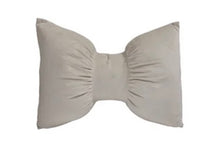 Charger l&#39;image dans la galerie, Velvet Bow-Shaped Pillow (2 Colors)
