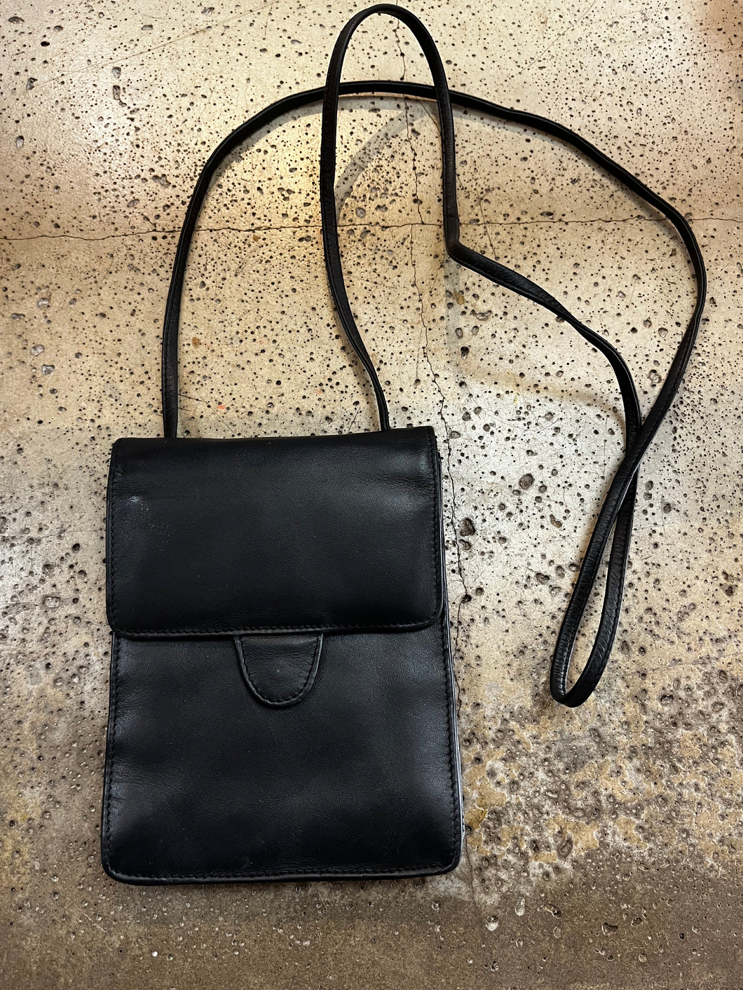 Derek Alexander Crossbody