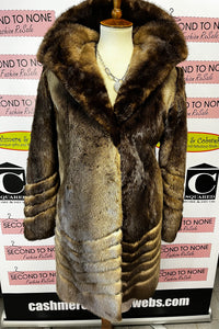 Kindy's Vintage Fur Coat (Size S)