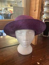 Load image into Gallery viewer, Purple Lilliput Hat
