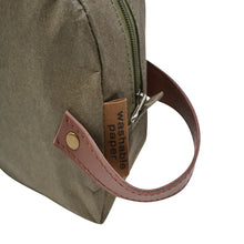 Cargar imagen en el visor de la galería, Carry Kraft Bag (2 Colours)
