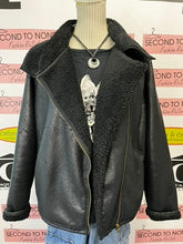 Cargar imagen en el visor de la galería, Ralph Lauren Faux Leather Jacket (Size XL)
