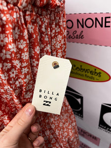 NWT Billabong Romper (Size L)
