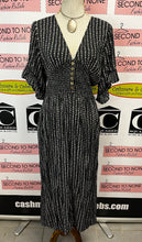 Cargar imagen en el visor de la galería, Patrons of Peace Floral Jumpsuit (Size L)
