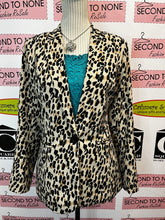 Load image into Gallery viewer, Animal Print Blazer (Size M)
