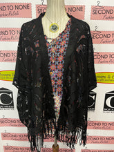 Charger l&#39;image dans la galerie, Dynamite Black Lace Shawl (Size XS)
