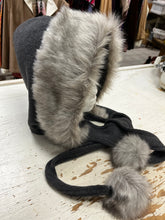 Charger l'image dans la galerie, Parkhurst Faux Fur Hooded Scarf

