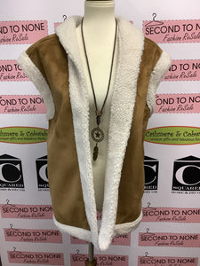 Old Navy Faux Suede Vest (Size L)