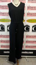 Load image into Gallery viewer, Sleeveless Black Casual Jumpsuit (Size XL)
