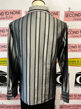 Cargar imagen en el visor de la galería, Silver Striped Blouse (Size L)
