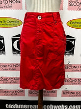 Cargar imagen en el visor de la galería, Point Zero Red Cargo Skirt (Size 9)
