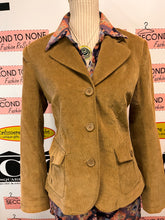 Cargar imagen en el visor de la galería, Lady Hathaway Corduroy Jacket (Size S)
