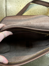 Charger l&#39;image dans la galerie, Authentic Coach Crossbody
