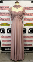 Cargar imagen en el visor de la galería, NWT Morilee Bridesmaid Dress (Size 12)
