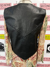 Cargar imagen en el visor de la galería, Genuine Leather Biker Vest (Size XL)
