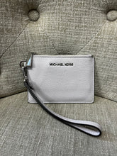 Load image into Gallery viewer, Michael Kors Card Wristlet
