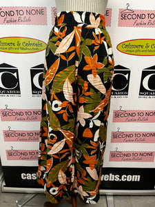100% Linen Floral Pants (Size XL)