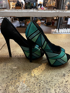 Centro Platform Heels (Size 7)