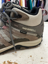 Load image into Gallery viewer, Merrell Alverstone 2 Waterproof Hiking Boots (Size 10)
