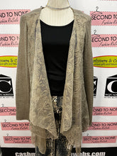 Load image into Gallery viewer, Point Zero Cardigan (Size XL)
