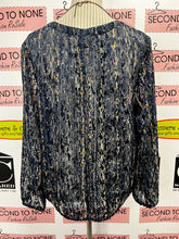 Cargar imagen en el visor de la galería, Lucky Brand Sheer Top (Size M)
