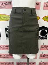 Cargar imagen en el visor de la galería, Wind River Active Skort (Size 4)

