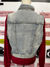 Load image into Gallery viewer, Light Blue Wash Denim Vest (Size L)
