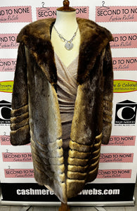 Kindy's Vintage Fur Coat (Size S)