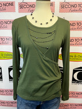 Cargar imagen en el visor de la galería, Olive Faux Wrap Top (Size S)
